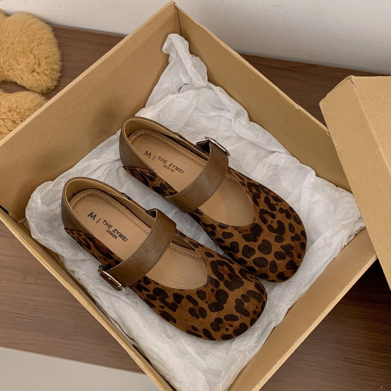 

[Fanfna] Retro Mori one-word Mary Jane shoes with round head 2025 autumn models are not tired of flat-soled shoes 40 цветной печати леопарда