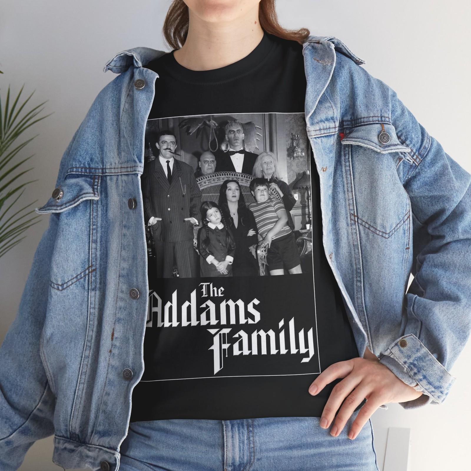 The Addams Family TV (1964-66) T-Shirt Mens Womens Tees Top Comedy Horror John Astin Wednesday S