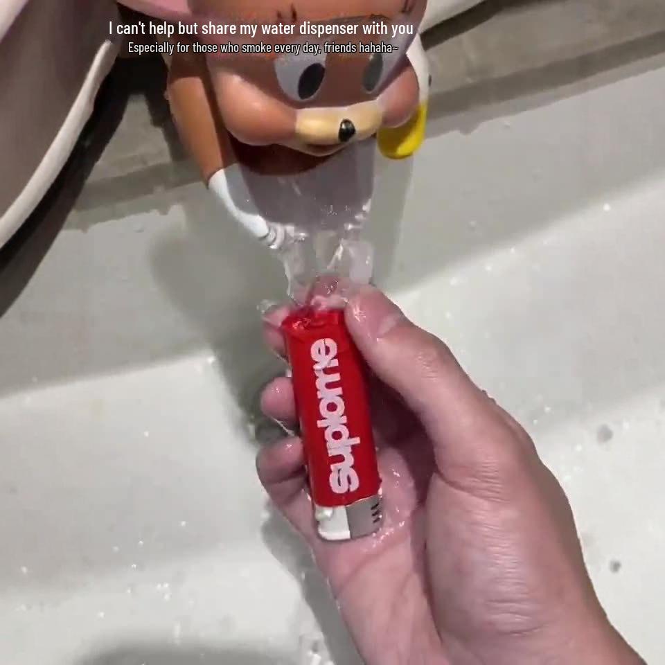 Trick Water Gun Lighter: Adult Prank Toy for Spraying