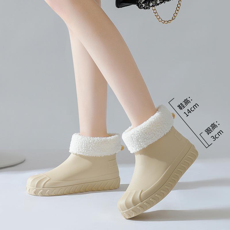 Japanese and Korean Platform Pvc Rain Shoes New Women's Outer Wear, Waterproof and Non-slip Outdoor Long Tube Fashion Rain Boots Women