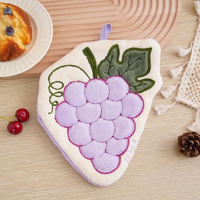 Fruit hand towels can be hung Children's cartoon hand towels Coral fleece thickened soft water absorption does not shed hair hand cloth