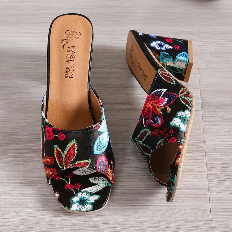 2024 European-American Style Women's Round Toe High Heel Slip-On Graffiti Sandals