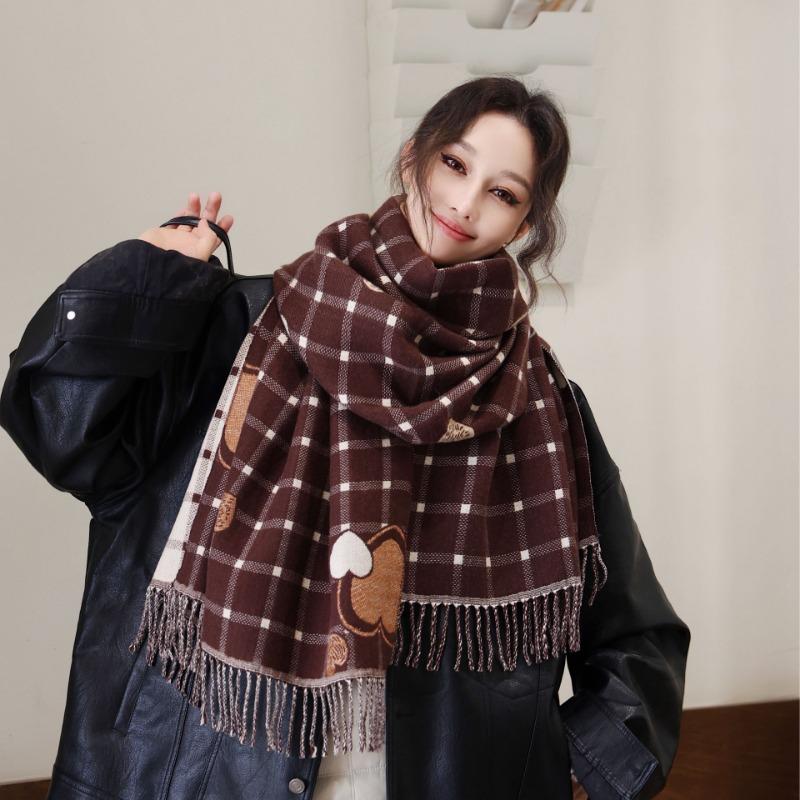 Love plaid double-sided color matching imitation cashmere scarf women's autumn and winter new atmosphere senior fringed shawl