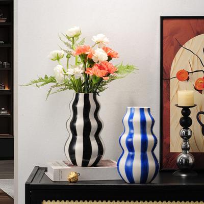 Vază Exquisit Lucrată Imprimeu în Dungi Vază Rotundă Decorativă din Ceramică Mărime Perfectă Vază Decorativă Artistică Decor pentru Casă