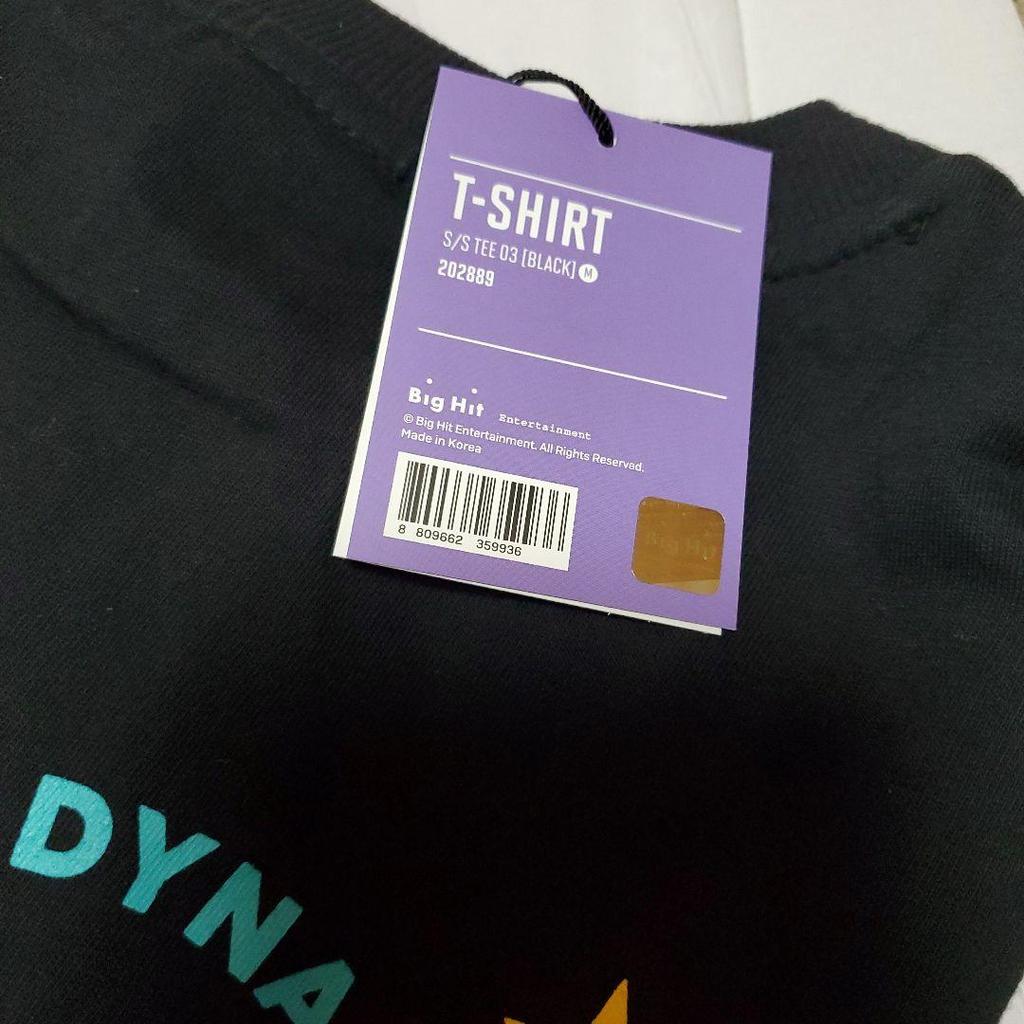 [USED] BTS Tumbler with Tag DYNAMITE T-shirt