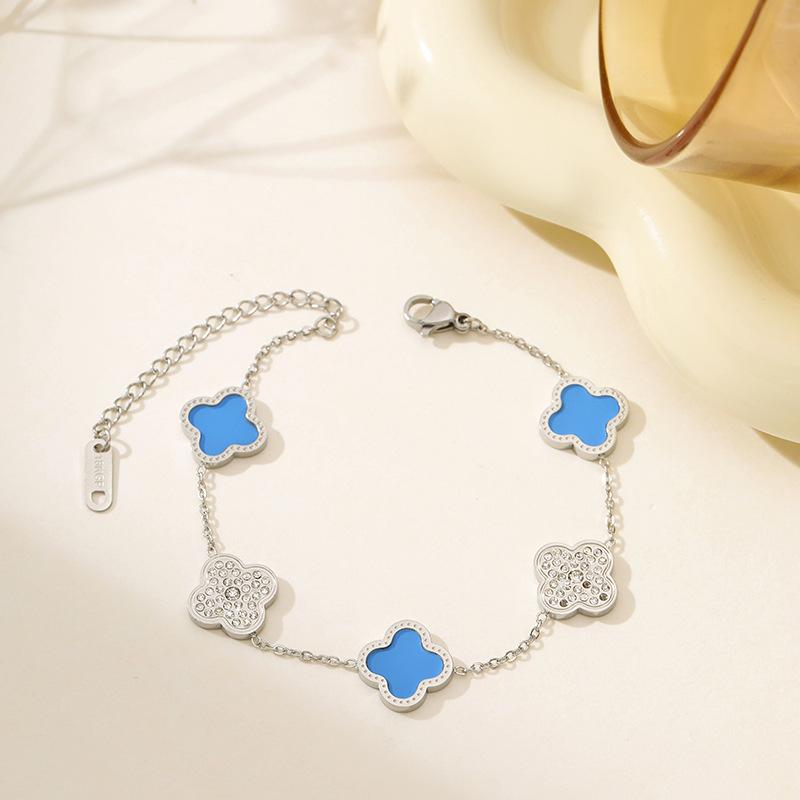 Fashion 18K Four-leaf Clover Bracelet Titanium Steel Light Luxury Senior Sense of Simplicity Fashion Versatile Bracelet