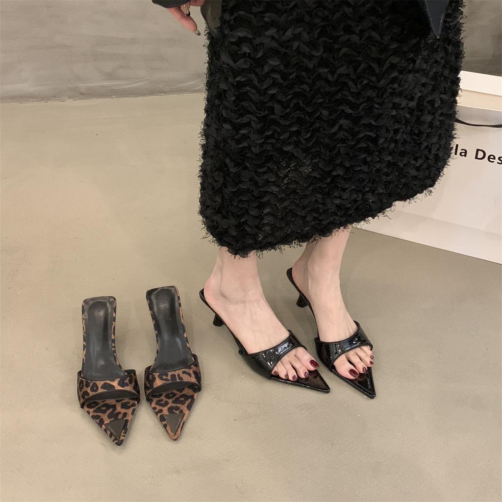 French Niche Pointed-toed Cool Slippers Outside Women's Shoes 2025 New Summer with Skirt Leopard Print High-heeled Sandals
