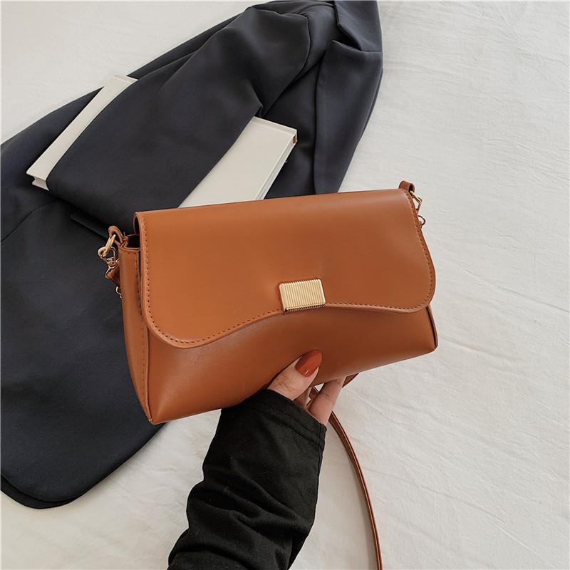 Trendy Retro Mini Shoulder Bag For Women With Chic Design And Soft Pu Material