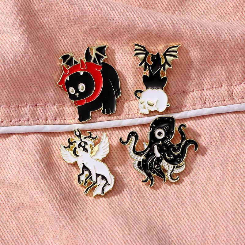 Halloween Diablo Octopus Pegasus Skull Demon Clothes Ornaments Accessories Paint Brooch