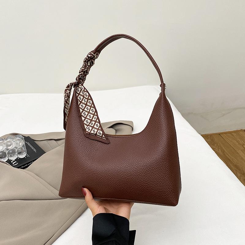 

Simple and high-end new fashion versatile commuter handbag texture light luxury women s bag versatile shoulder