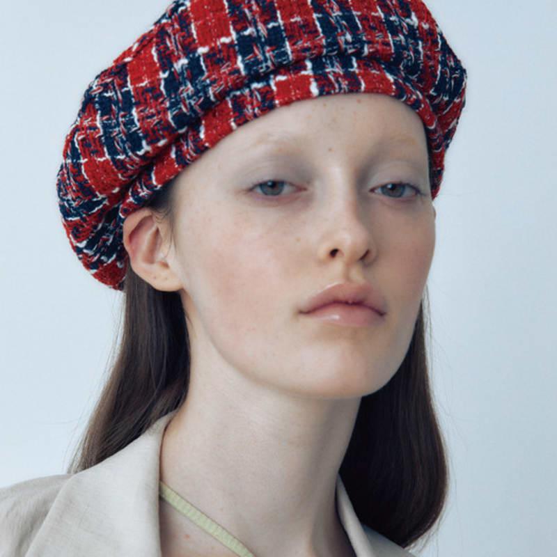 Pussy Lady TWEED BERET IN NAVYRED