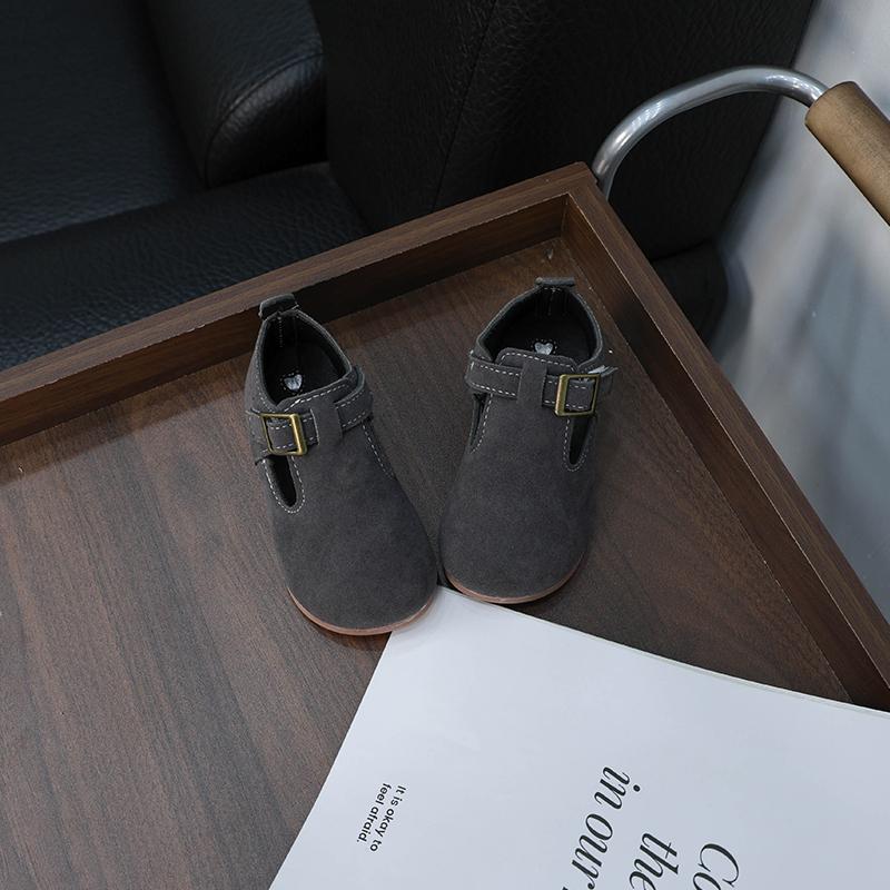 Children's Leather Shoes New Round-toe Girls' Flat Shoes Fashion Causal Kids Hollow-out Boys Walking Shoes Solid Color Non-slip