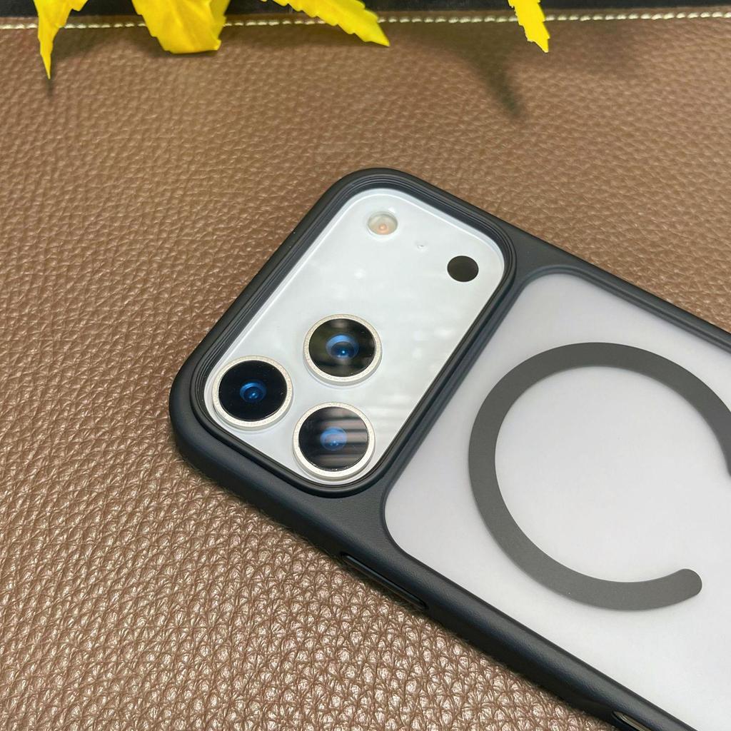 Youdun Klasický matný ochranný kryt s magnetickým uchycením a měkkými okraji pro iPhone 17 Pro Max