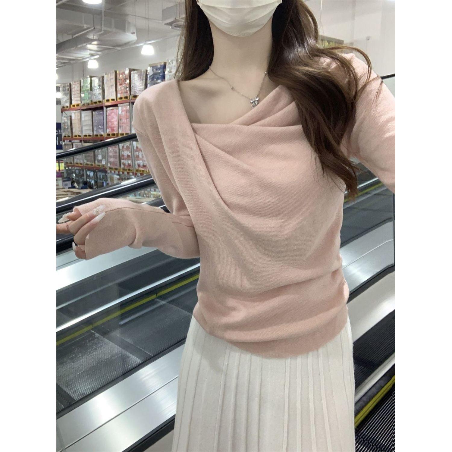 

2025 Autumn/Winter Asymmetrical Cowl Neck Long Sleeve Korean Style Sweater One Size