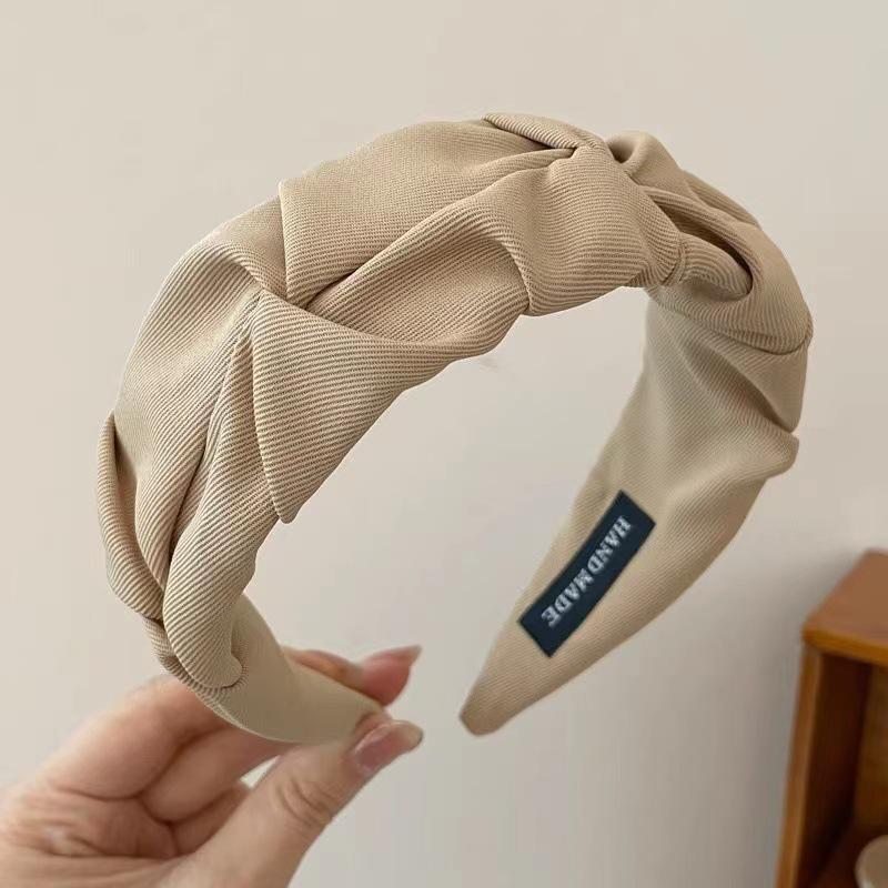 Women's Retro Korean Christmas Headband: High-End Autumn/Winter Hair Jewelry & Versatile Accessory