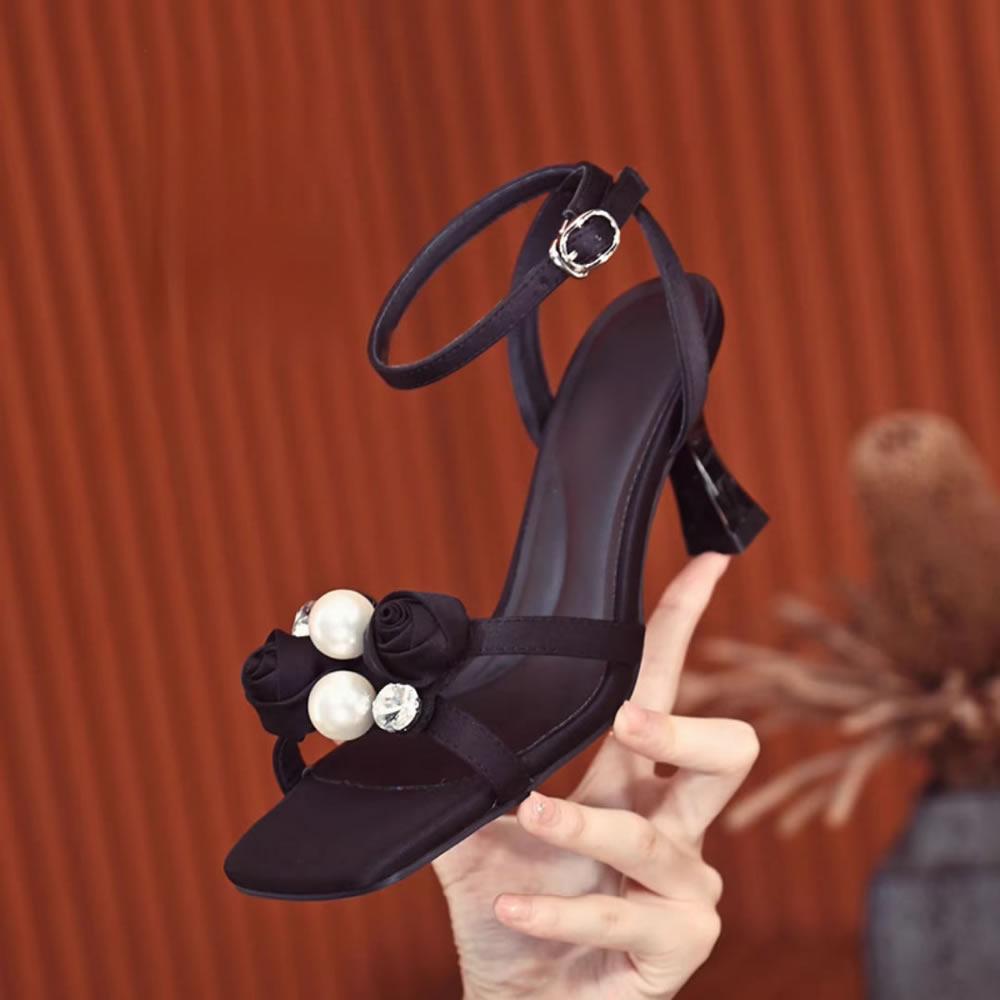 Summer 2025 Pearl Flower Open-Toe High Heels Sandals Women's Bule Versatile Chunky Heel Faionable Casual round Toe oes