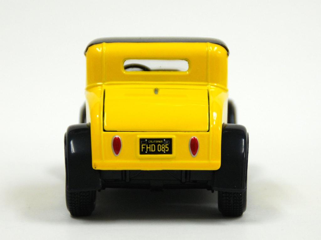 Maisto Special Edition 124 Series SE 1929 Ford Model A Yellow 200-137