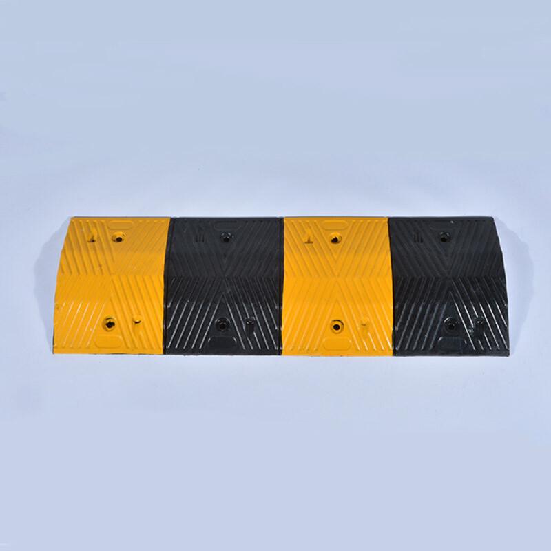 FLYER Rubber Speed Bump