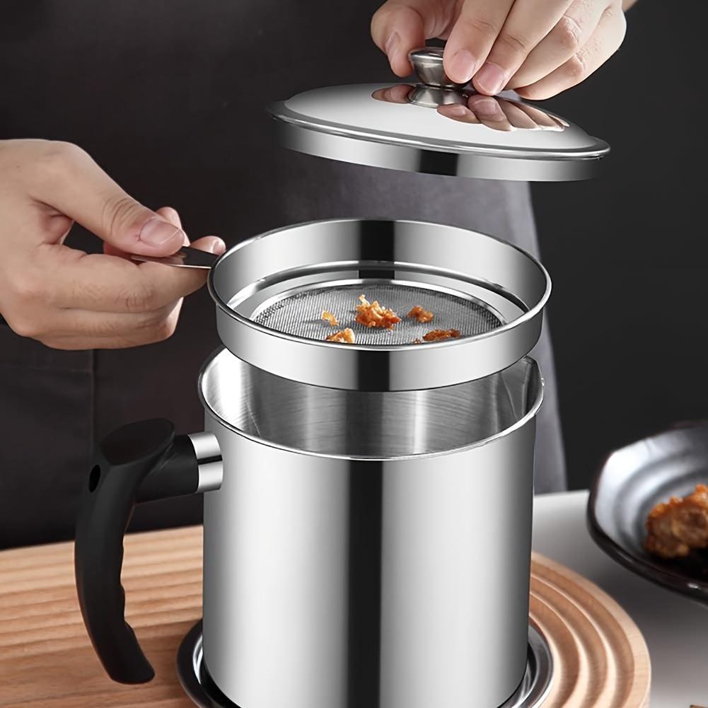 Stainless Steel Grease Keeper with Strainer - Oil Storage Pot with Lid and Safe Pouring Handle for Kitchen Cooking Oil Filtration and Storage