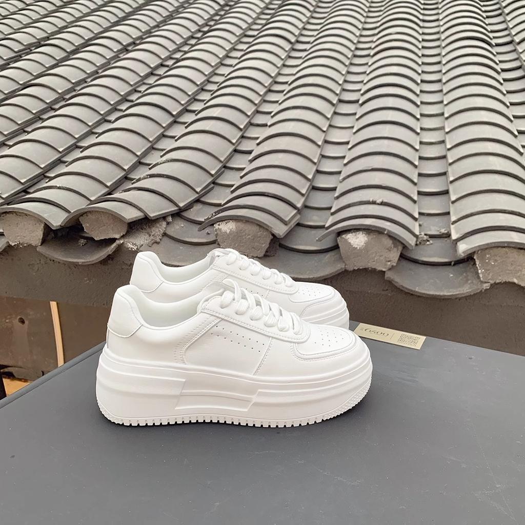 [Shei Same Style In Stock] Seoul Sunny Day~ South Korea Leather Heightening Platform Casual Sports Board Shoes White Shoes