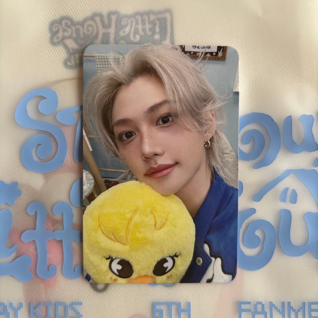 [USED] Stray Kids Felix s limited edition trading card from the Korean fan meeting on April 4th.