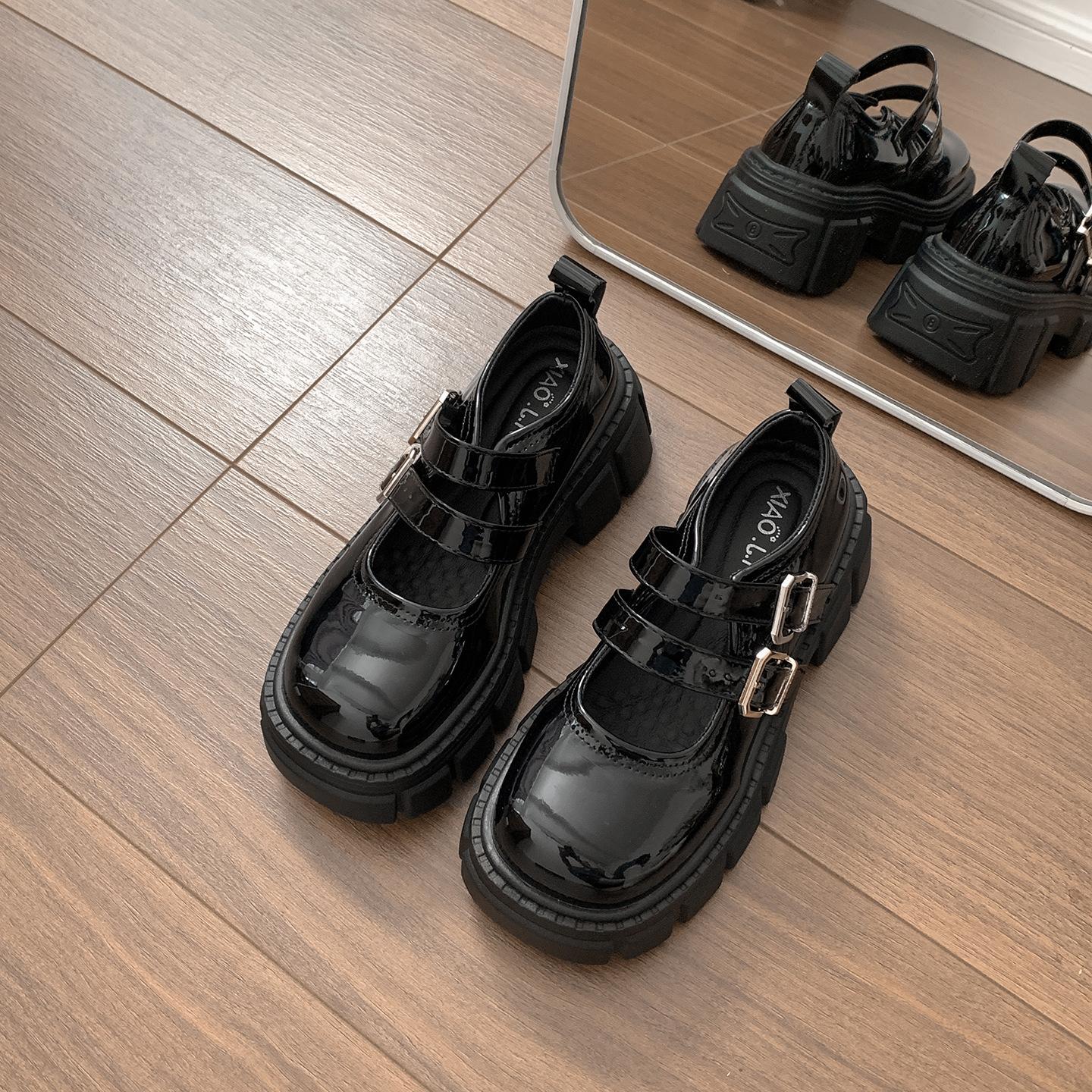 

Black French British style small man thick-soled small leather shoes women s 2025 new summer JK shallow mouth Mary Jane single shoes 39