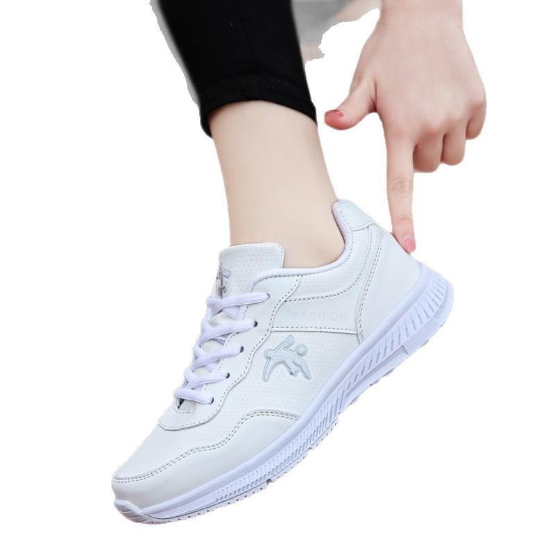New leather waterproof autumn and winter sports shoes soft sole non-slip mother fitness dancing shoes