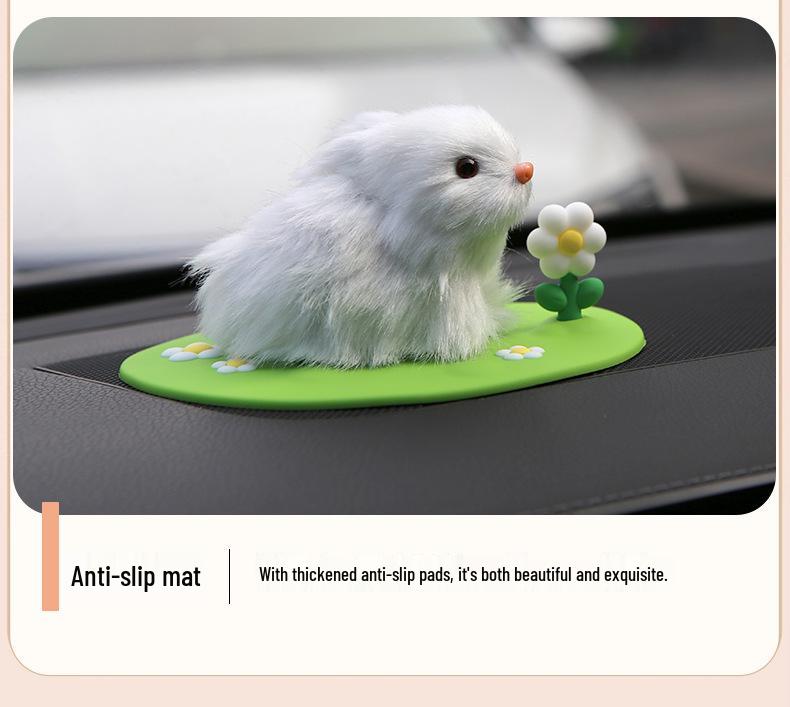 Solar-Powered Cute Cartoon KT Cat Car Ornament with Nodding Head