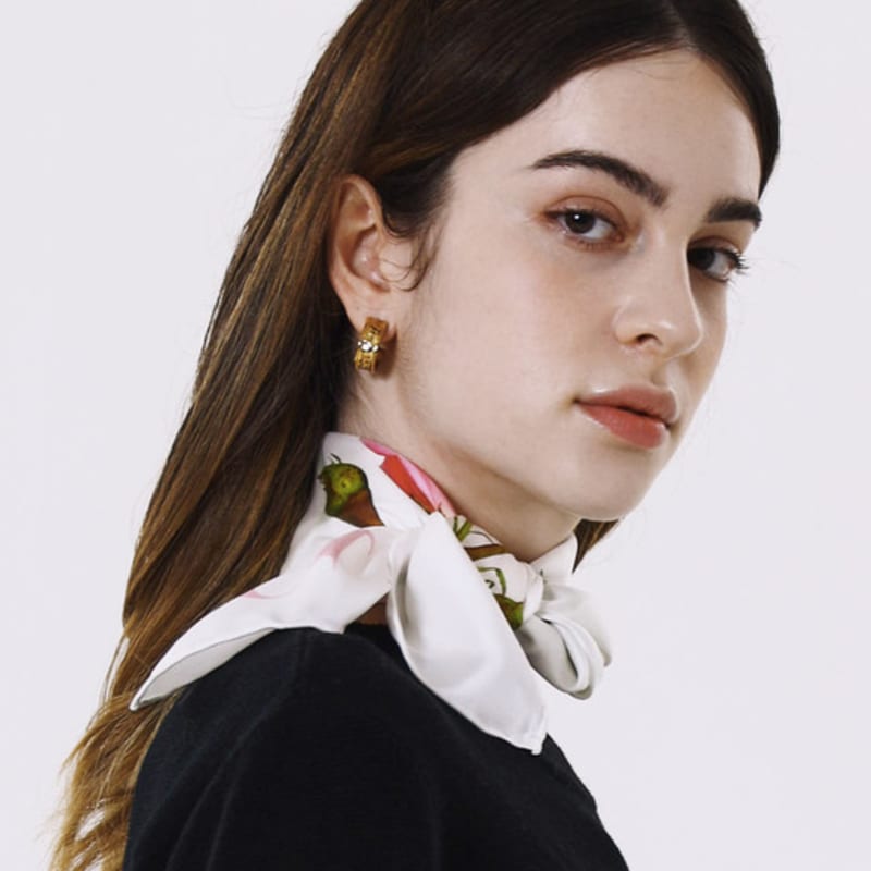 ONSZ floral lettering silk scarf