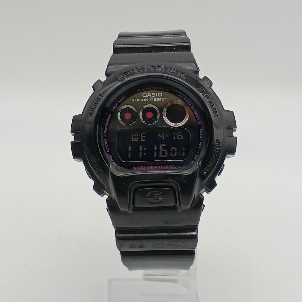 Used CASIO DW-6900LA G-SHOCK