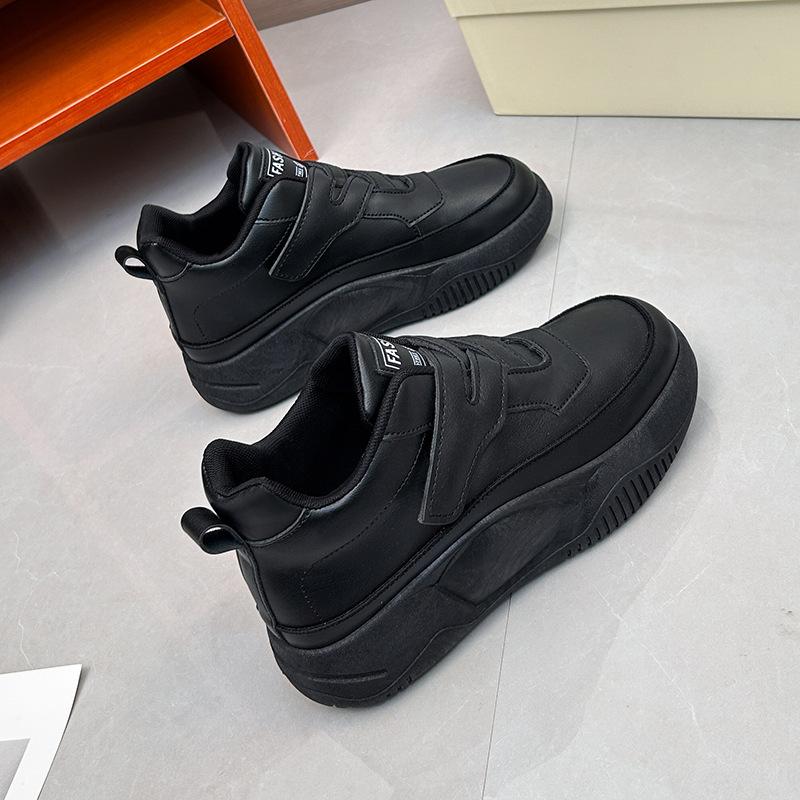 

Женская обувь 2024 года, новинка осени и зимы, корейская версия, высокие маленькие белые туфли, универсальные студенческие туфли на платформе, повседневная обувь, прилив K8601-5 40 чёрный