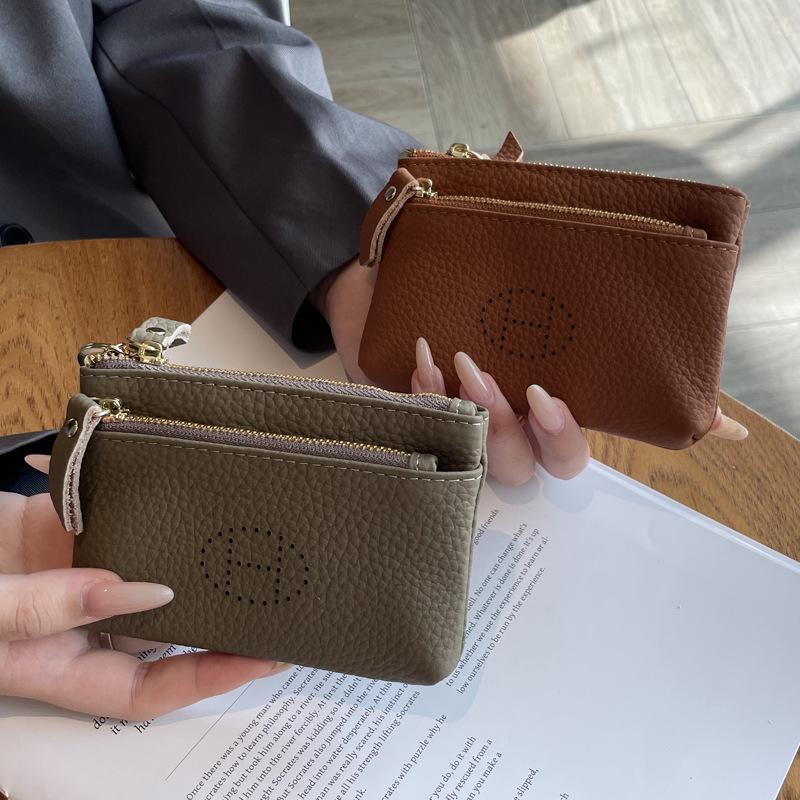 2025 Women's Genuine Leather Coin Purse: Exquisite High-End Compact Wallet with Zipper