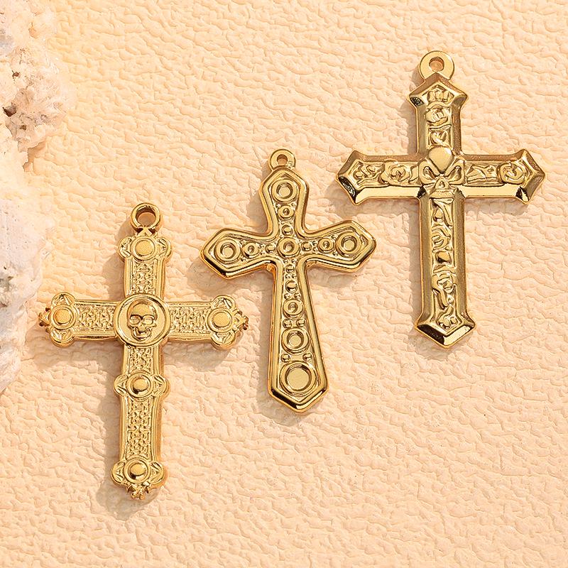 European & American Fashion Stainless Steel Cross Pendant Clavicle Chain - Non-Fading Women's Light Luxury Sweater Accessory