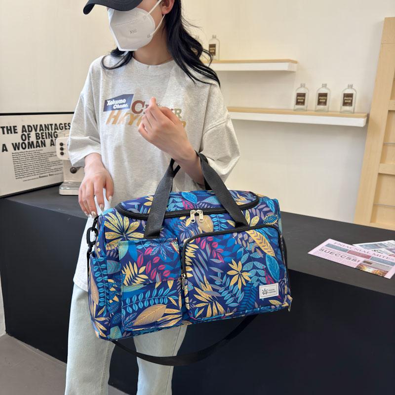 Oxford Fabric Travel Duffel Bag with Leaf Print Multiple Pockets Waterproof Gym Weekender Bag