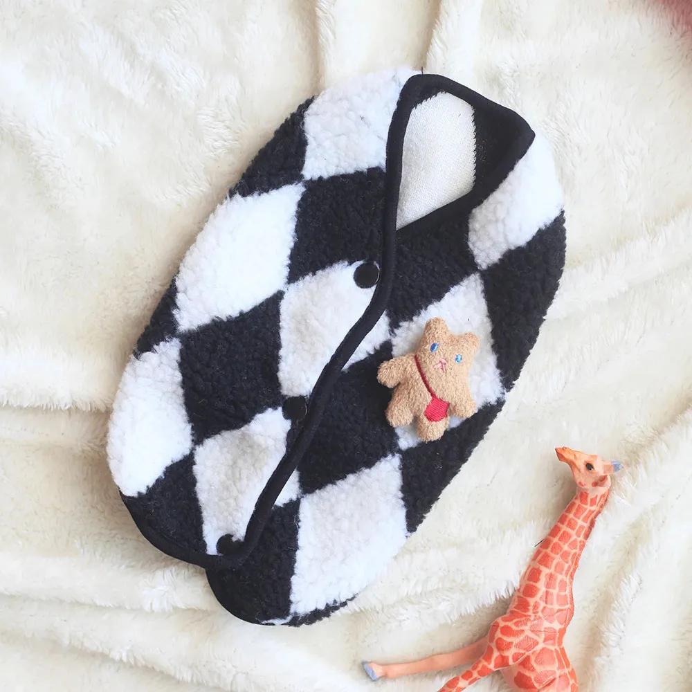 

Модная клетчатая флисовая одежда для кошек, пальто для кошек, милый жилет для медведя для котят, одежда для маленьких собак, наряды для домашних животных, зимний костюм для кошек M