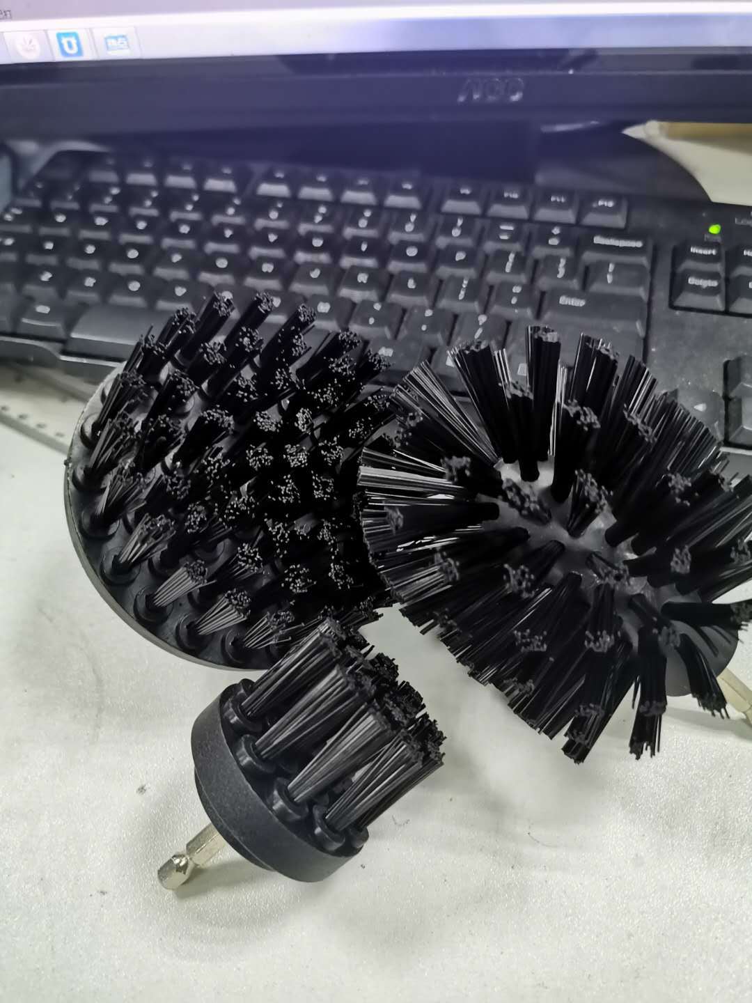 

2/3,5/4 дюйма электрическая скрубберная щетка, удлинитель, универсальный очиститель, щетка для детализации автомобиля, инструмент, набор щеток для обода, набор щеток для чистки автомобиля чёрный