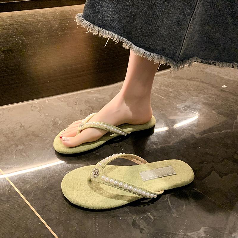 Retro flat-bottomed slippers women's shoes summer wear seaside cool slippers fashionable red flip-flops