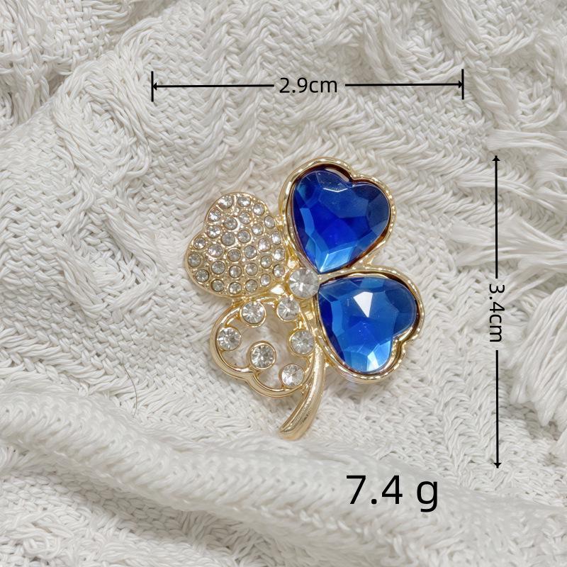 High-End Women's Butterfly Anti-Exposure Fashion Brooch