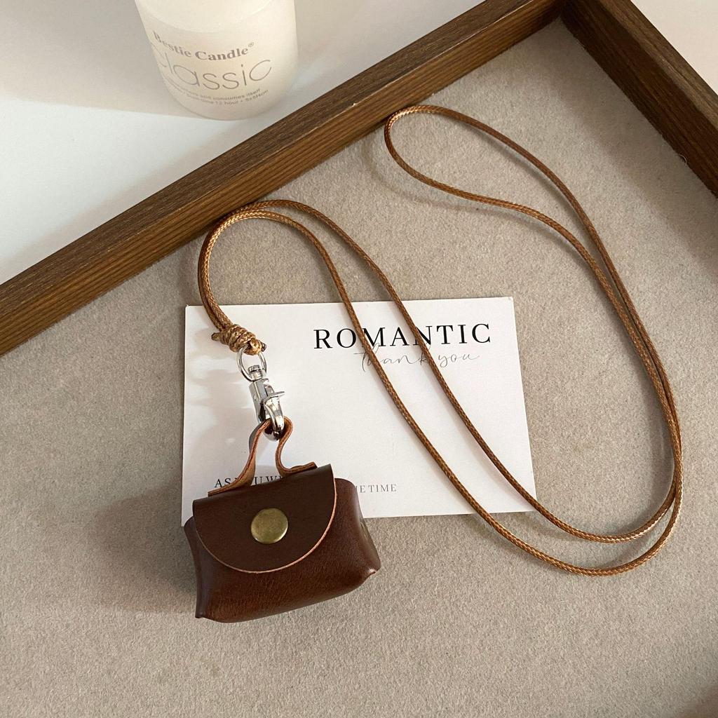 Retro Ethnic Ceramic Wood Necklace: Geometric Fruit Pendant for Women