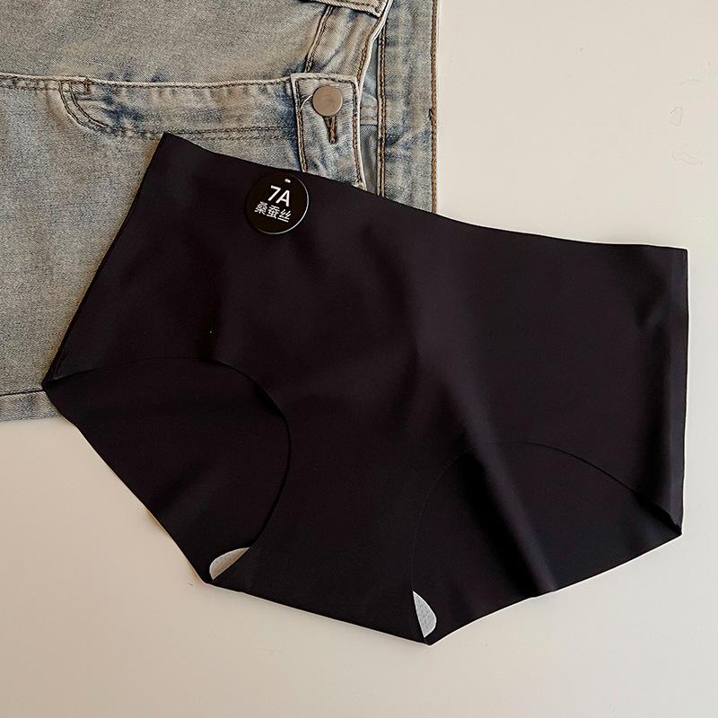 7A Mid-Rise Seamless Girls' Triangle Panties with Mulberry Silk Crotch - Comfortable, Breathable Women's Underwear