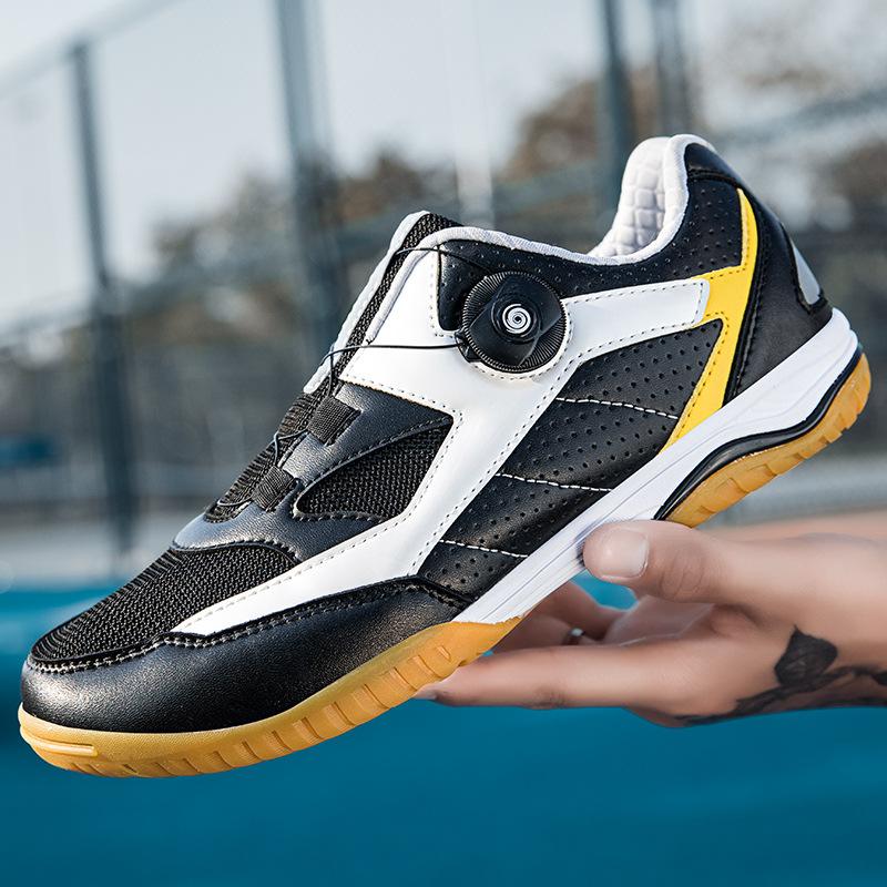 New rotary buckle casual badminton shoes breathable couple lightweight table tennis sports shoes men's tennis training shoes
