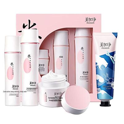 Hydrating Hand Cream & Skincare Set
