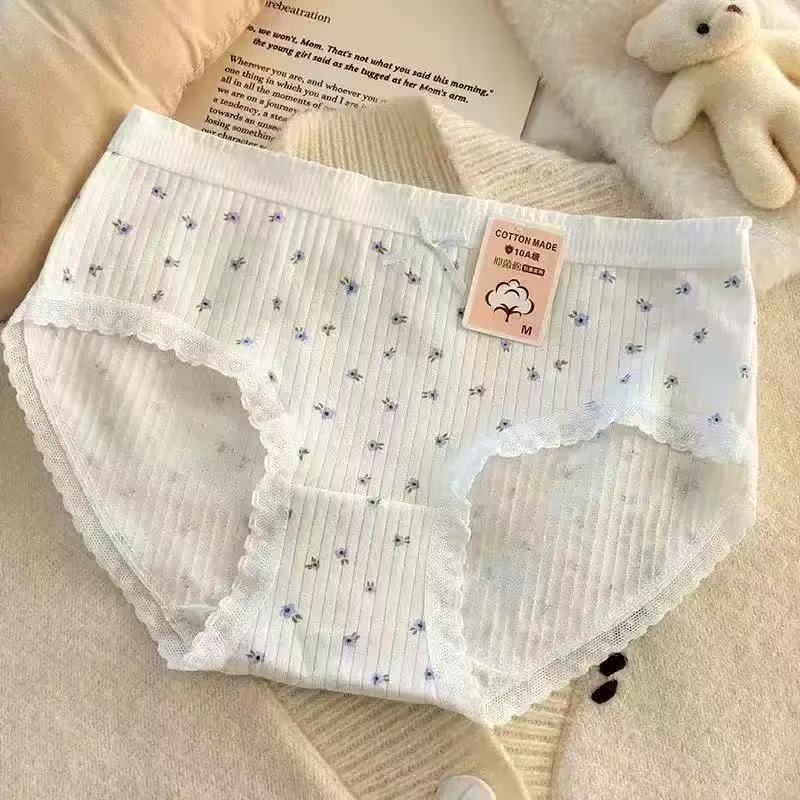 Women s Spring and Summer Small Floral Pure Cotton 10A Antibacterial Extension Crotch Breathable Briefs M