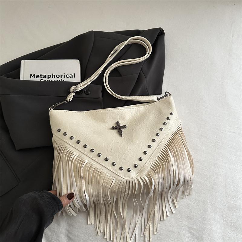 Bohemian Fringe Single Shoulder Bag With Rivets Pu Material For Casual Day Use