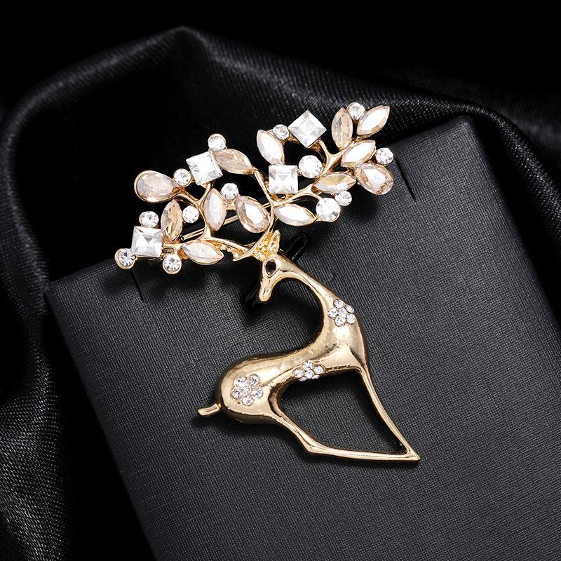 

Трендовая брошь в виде лося в стиле легкой роскоши, изысканный маленький аромат, милая японская булавка с женственным дизайном, персонализированные универсальные аксессуары-корсет
