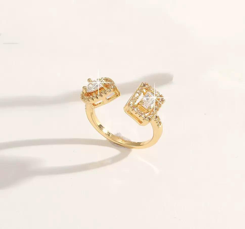 Luxurious Adjustable Shine Ring Bracelet
