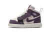Air Jordan 1 Ammortizzazione Antiscivolo Mid top Scarpe da Basket Vintage Rosa Viola Neonato e Bambino AT4613-500