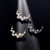 Pearl crescent brooch, high-end female luxury corsage, light luxury design sense, anti-light pin