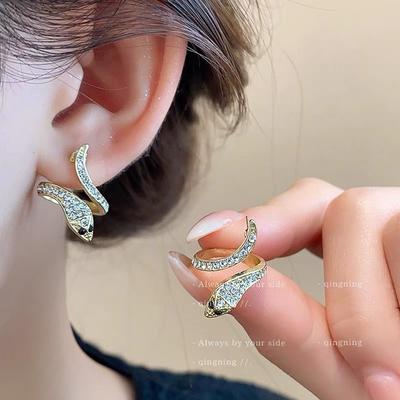 Sparkling Spirit Snake Earrings, Niche Design, Personalized Temperament, Earring Style, New Snake Shaped Earrings