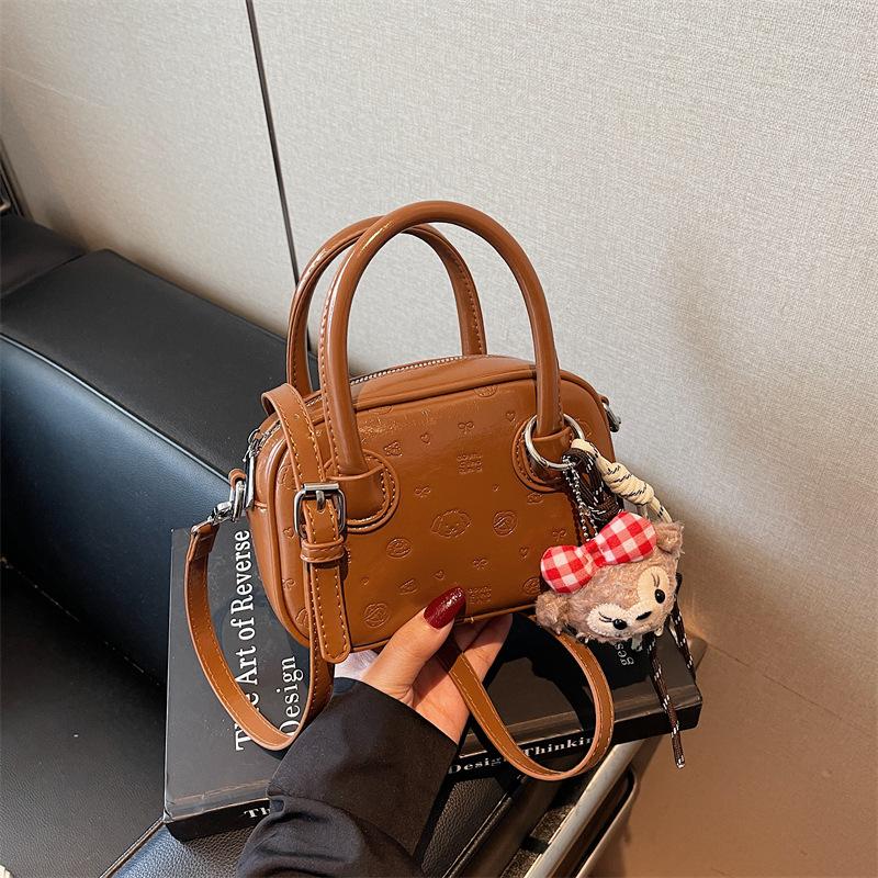 Herbst und Winter beliebte kleine Tasche Damen neue Mode vielseitige Umhängetasche High-End tragbare Bowlingtasche